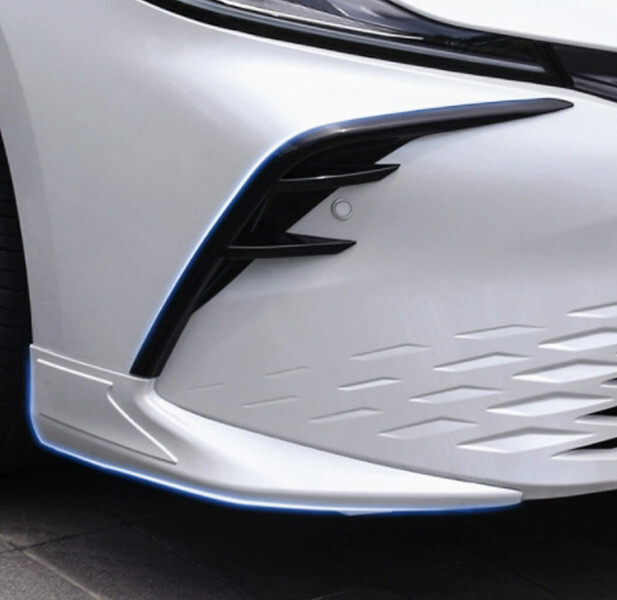 Bright black front fog light eyebrow trim for 2025 Toyota Camry accessories