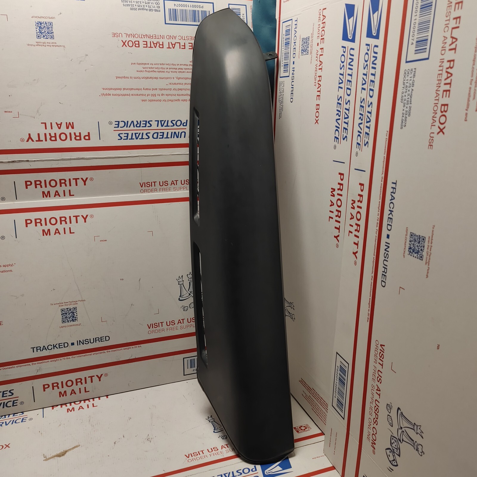 92-96 Isuzu Rodeo Driver Left Rear Upper Corner Molding On Quarter Panel OEM