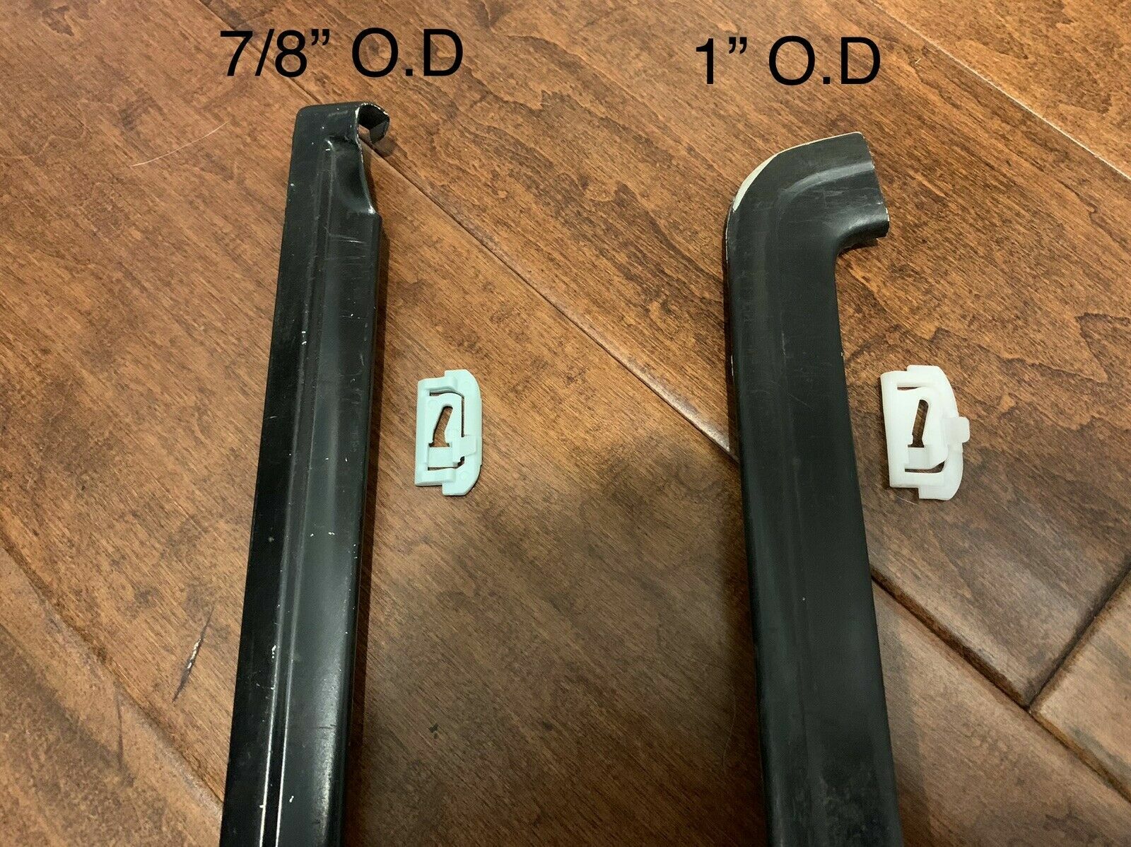 1975-1983 Malibu Exterior Glass Window Windshield Molding Trim Reveal Clips GM