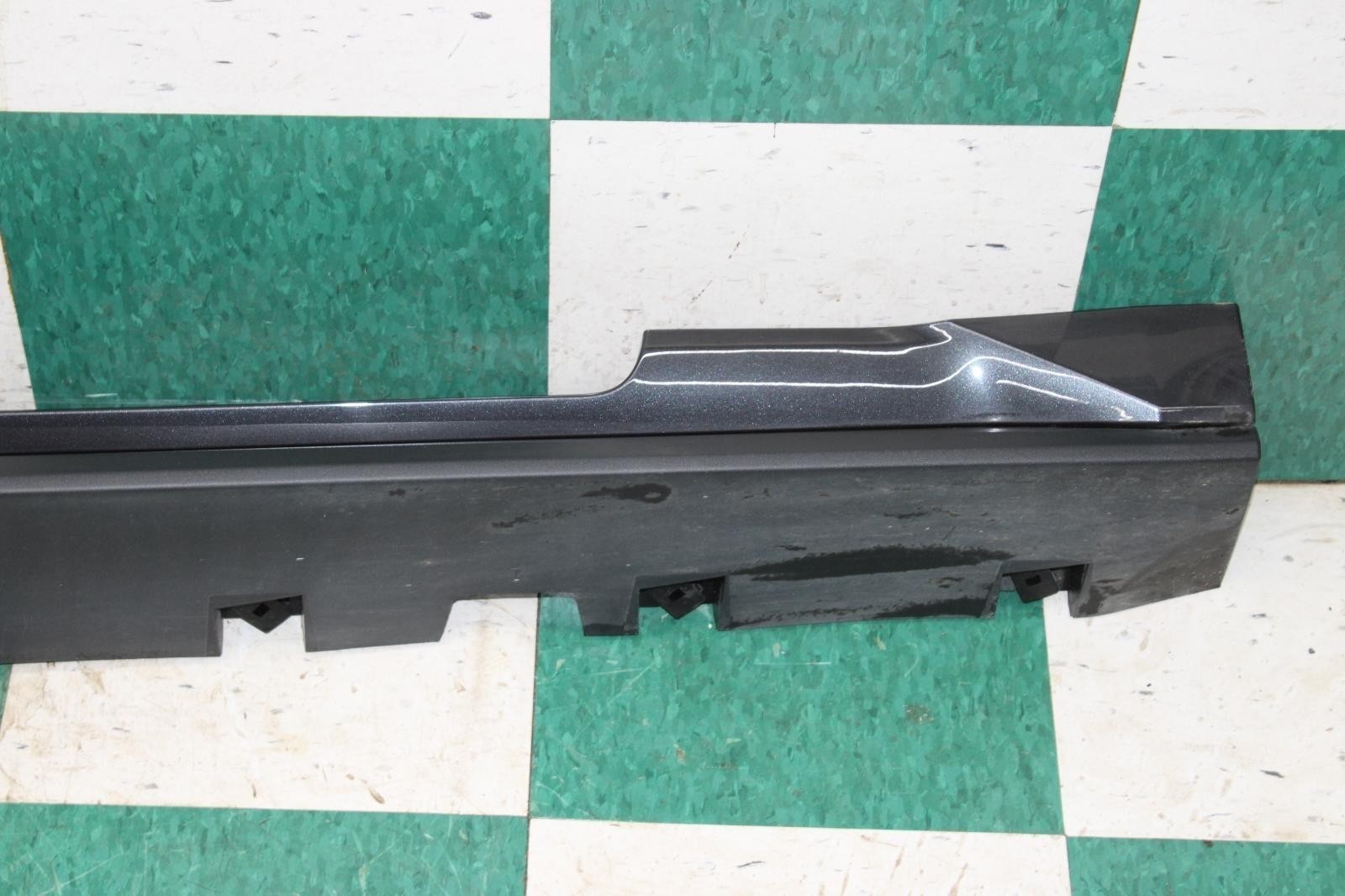 24-25 Mustang Starlight Gray Passenger Right RH Rocker Molding Side Skirt Panel