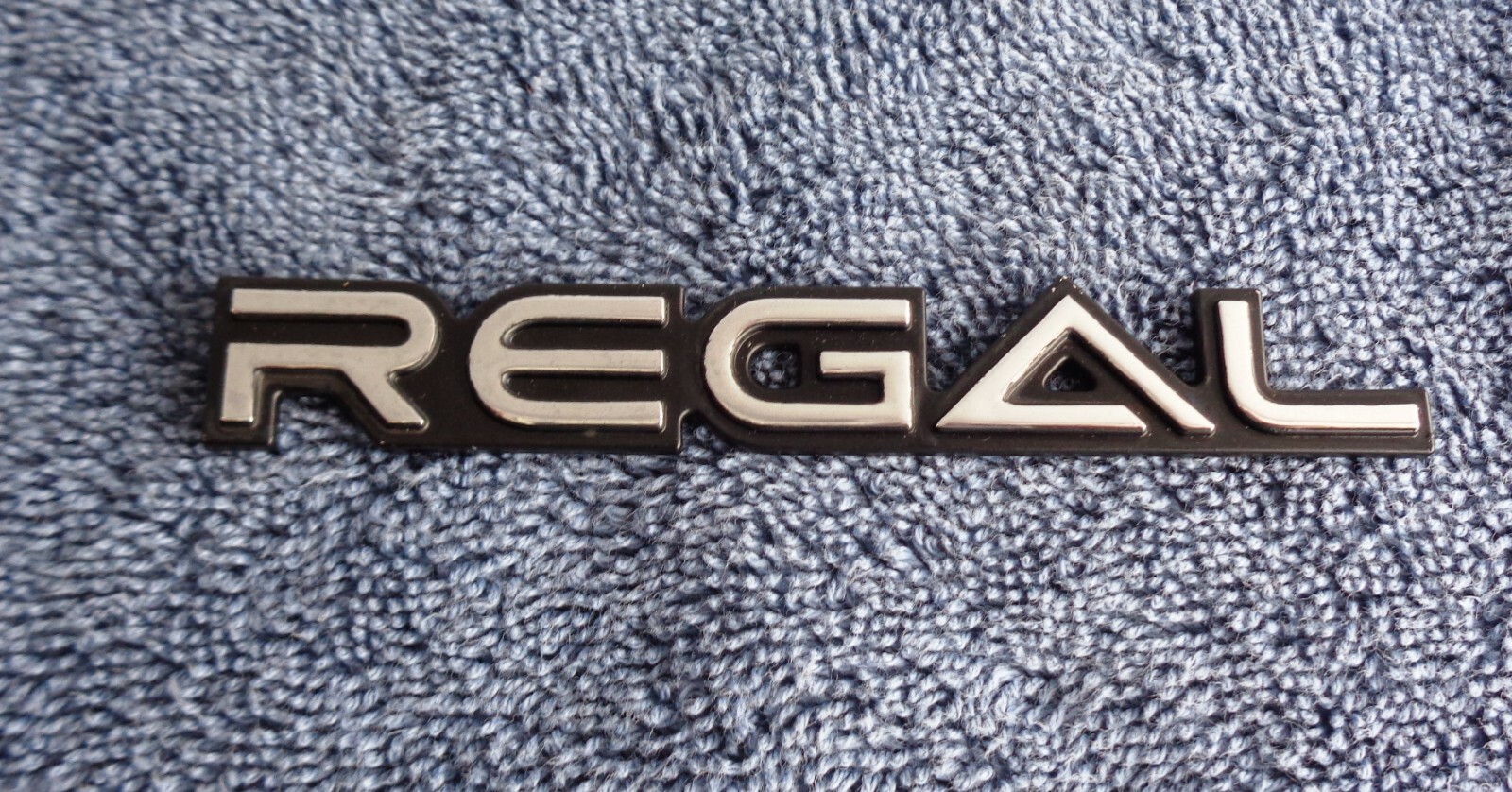 NOS NEW Original 90’s Buick Regal Chrome 4-Inch Body Emblem Ornament ABS Plastic