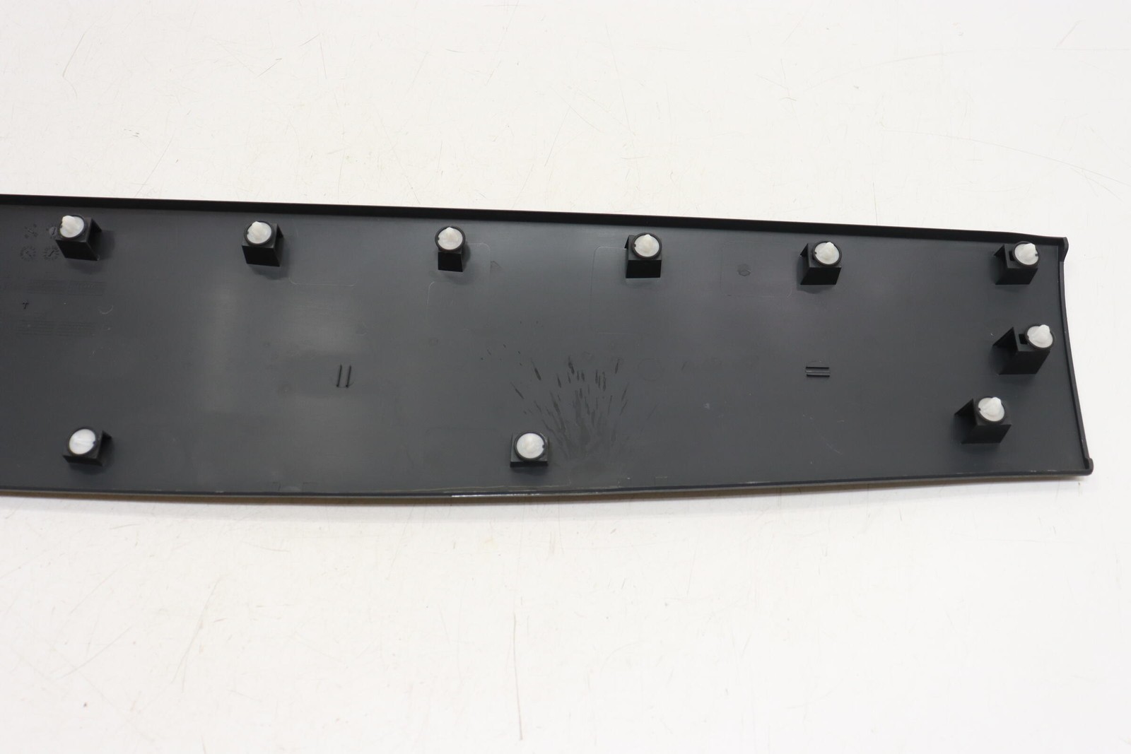 2019 – 2026 MERCEDES SPRINTER 2500 W907 REAR RIGHT QUARTER REARWARD MOLDING OEM