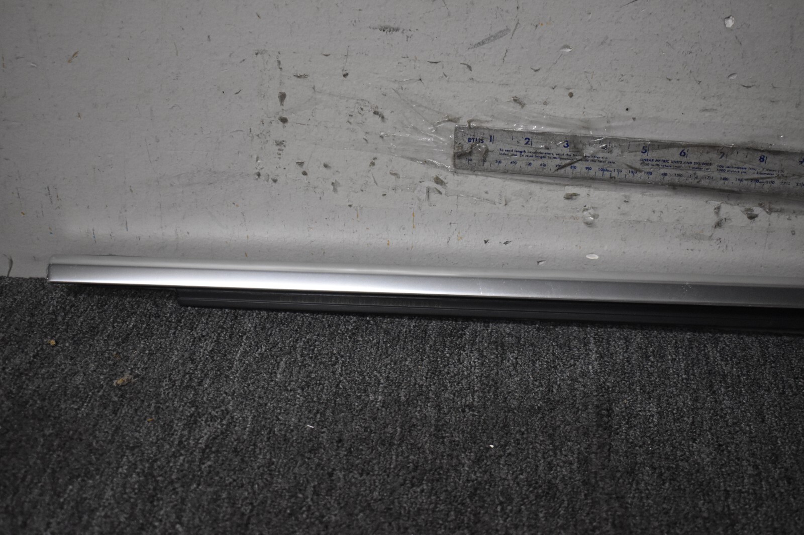2019-2021 BMW 330I FRONT RIGHT SIDE MOLDING TRIM FACTORY OEM