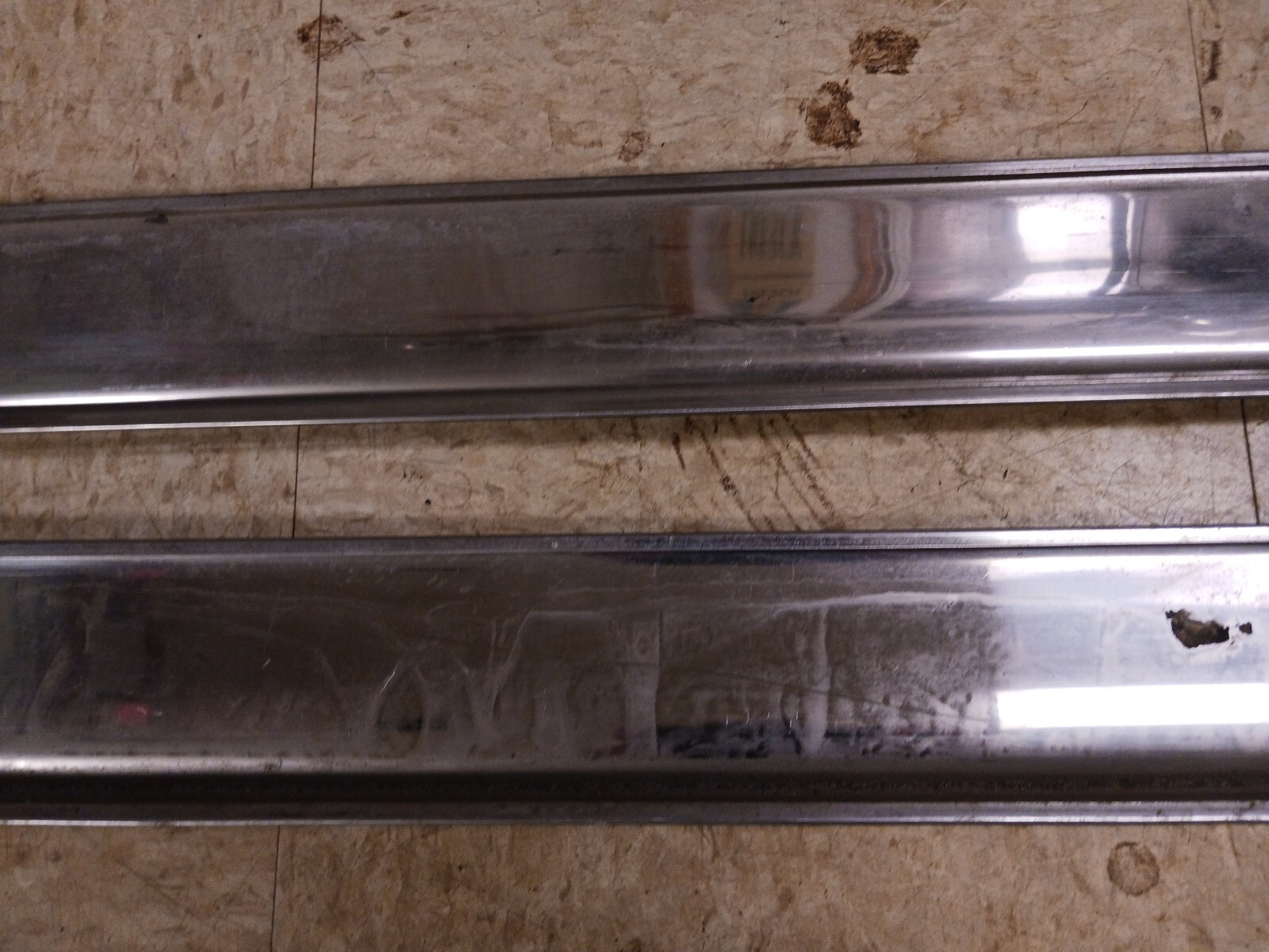 New OEM GM Rocker Trim Set w/ 2 End Caps 9 Mounts 1964 Oldsmobile 88 (TB24)