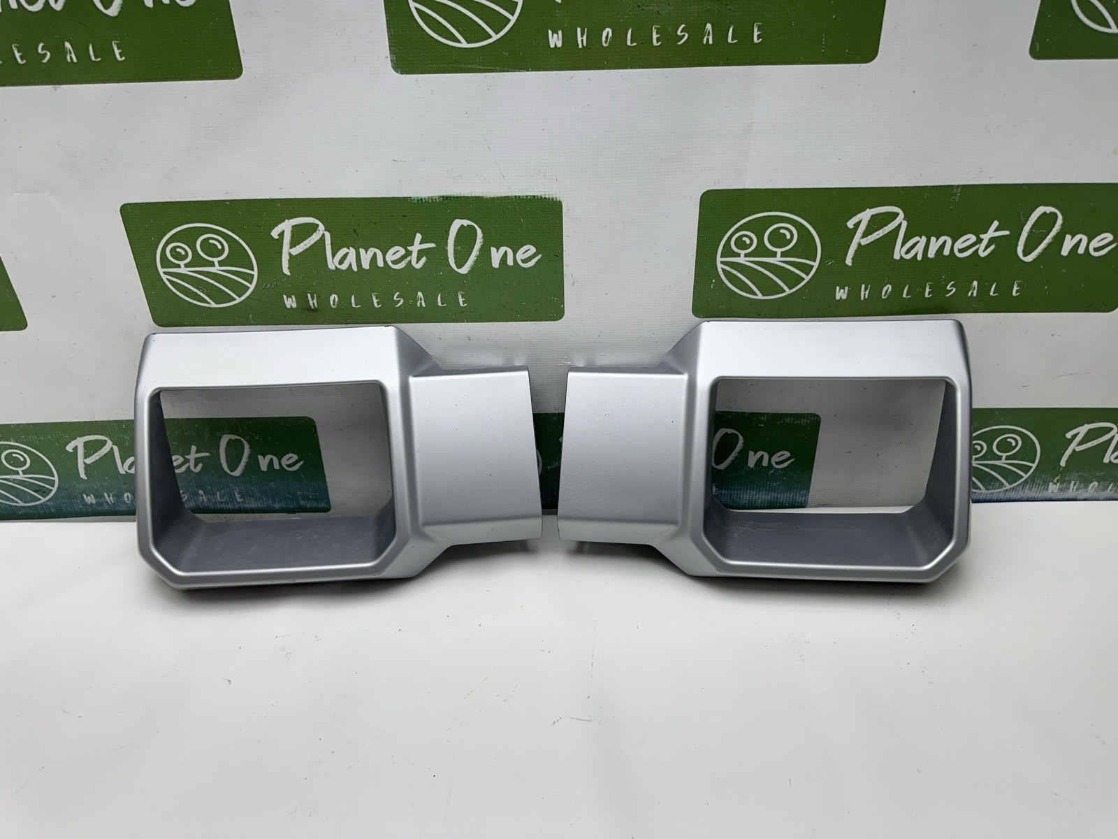 OEM 2024-2026 Hummer EV Painted Flash Bumper License Plate Tow Cover Trims