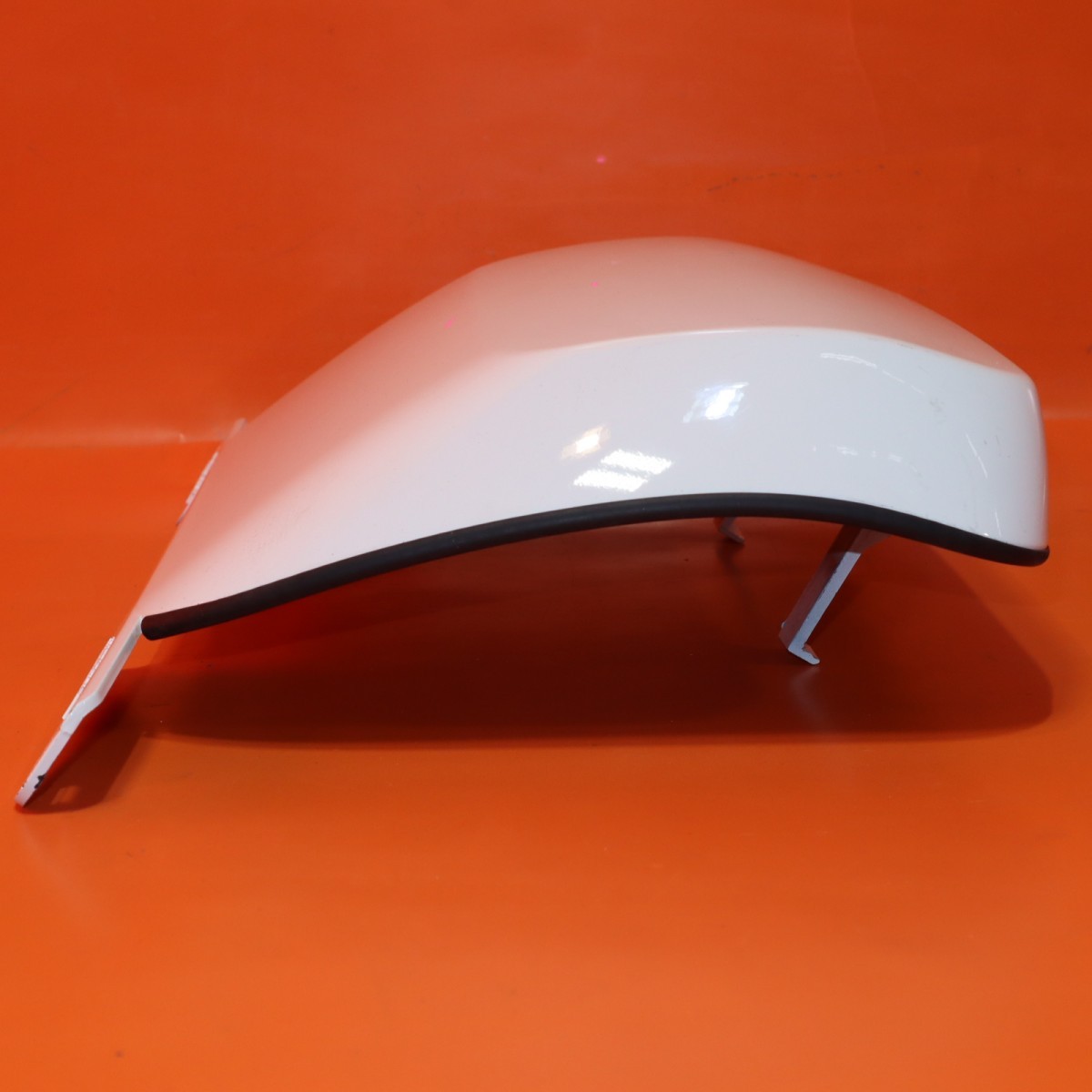 CHEVY TAHOE SUBURBAN TRAILER HITCH COVER REAR BUMPER 2007 2008 2009 2010 2011