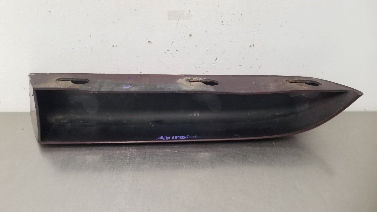 03 JEEP WRANGLER TJ SAHARA ROCKER PANEL MOULDING RIGHT PASSENGER MAROON