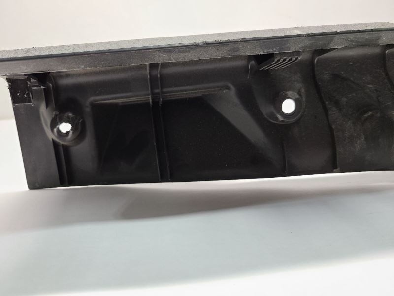 2013-2019 FORD ESCAPE LOWER LIFTGATE MOULDING