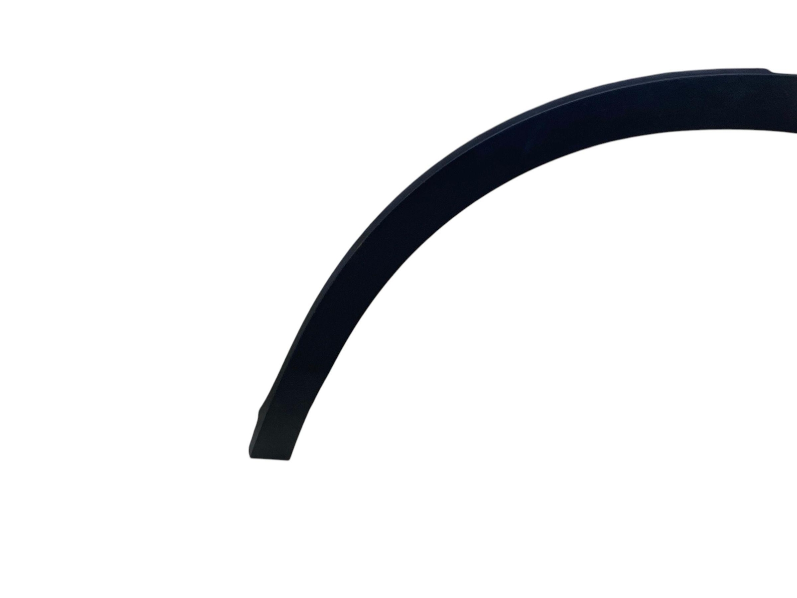 2023-2024 VINFAST VF 8 LEFT REAR WHEEL OPENING MOLDING FENDER FLARE BEX30006063