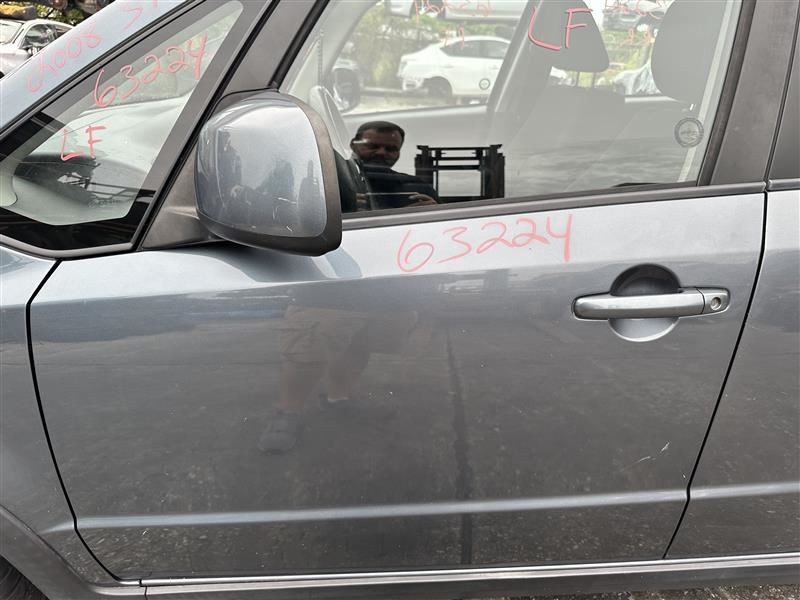 Passenger Right Center Pillar Hatchback Fits 07-13 SX4 1134225