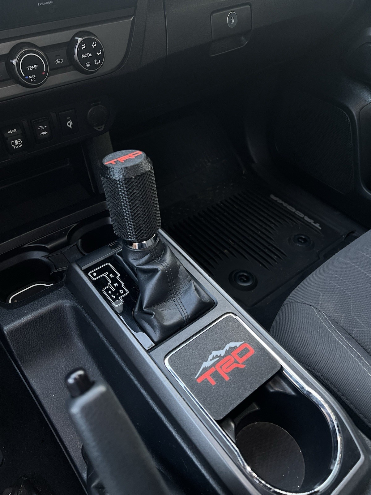 Knurled Toyota Tacoma (2016-2023) Automatic Shift Knob – Tacoma Accessories