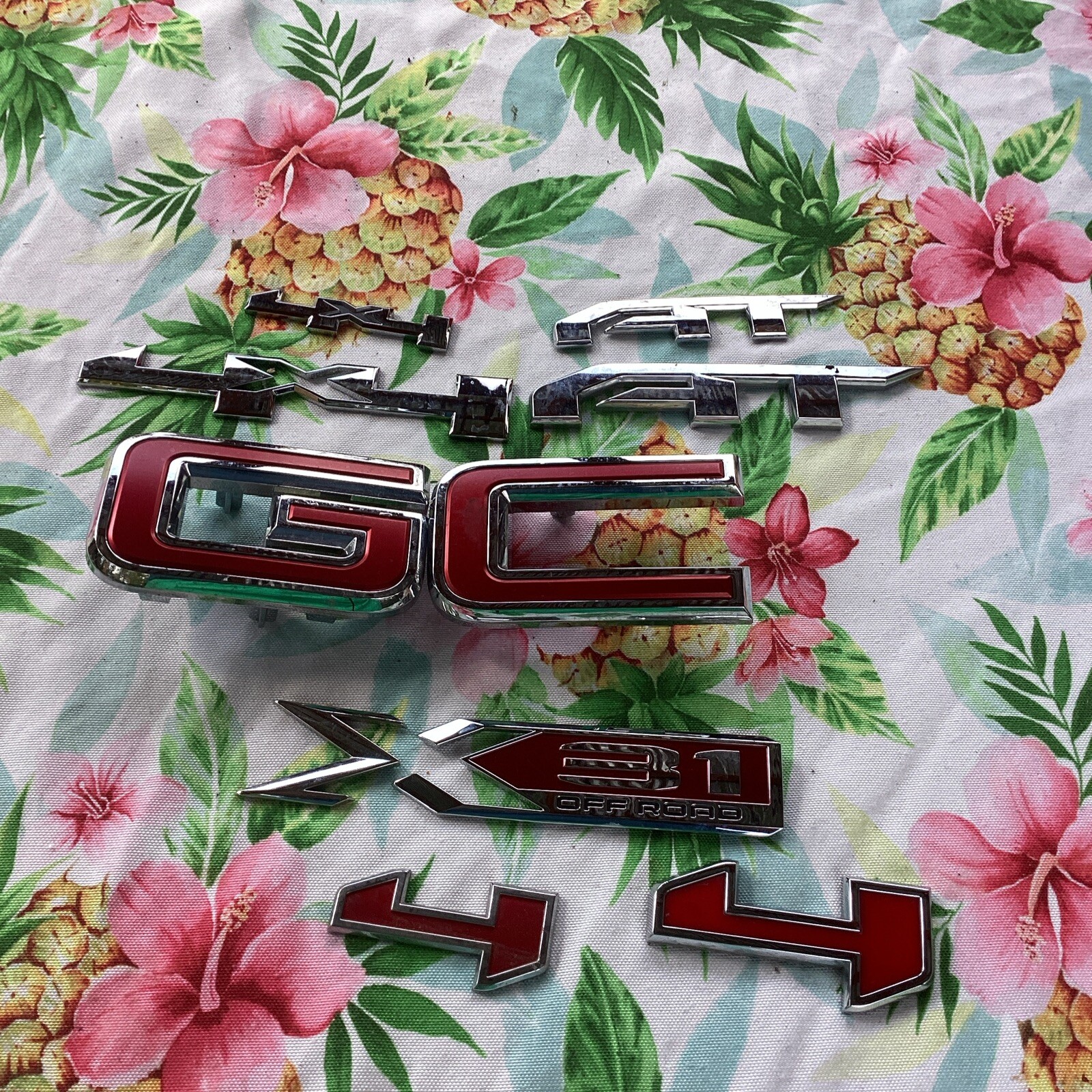 2019-2023 GMC Sierra 1500 X31 Off Road Rear Bodyside Bed Emblem Lot