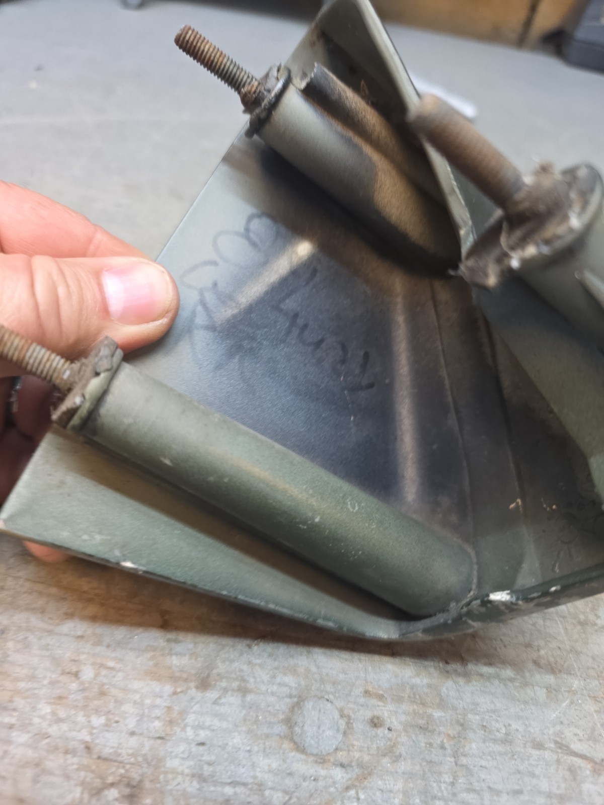 1984 1985 1986 1987 1988 BUICK CENTURY Right REAR QUARTER EXTENSION FILLER