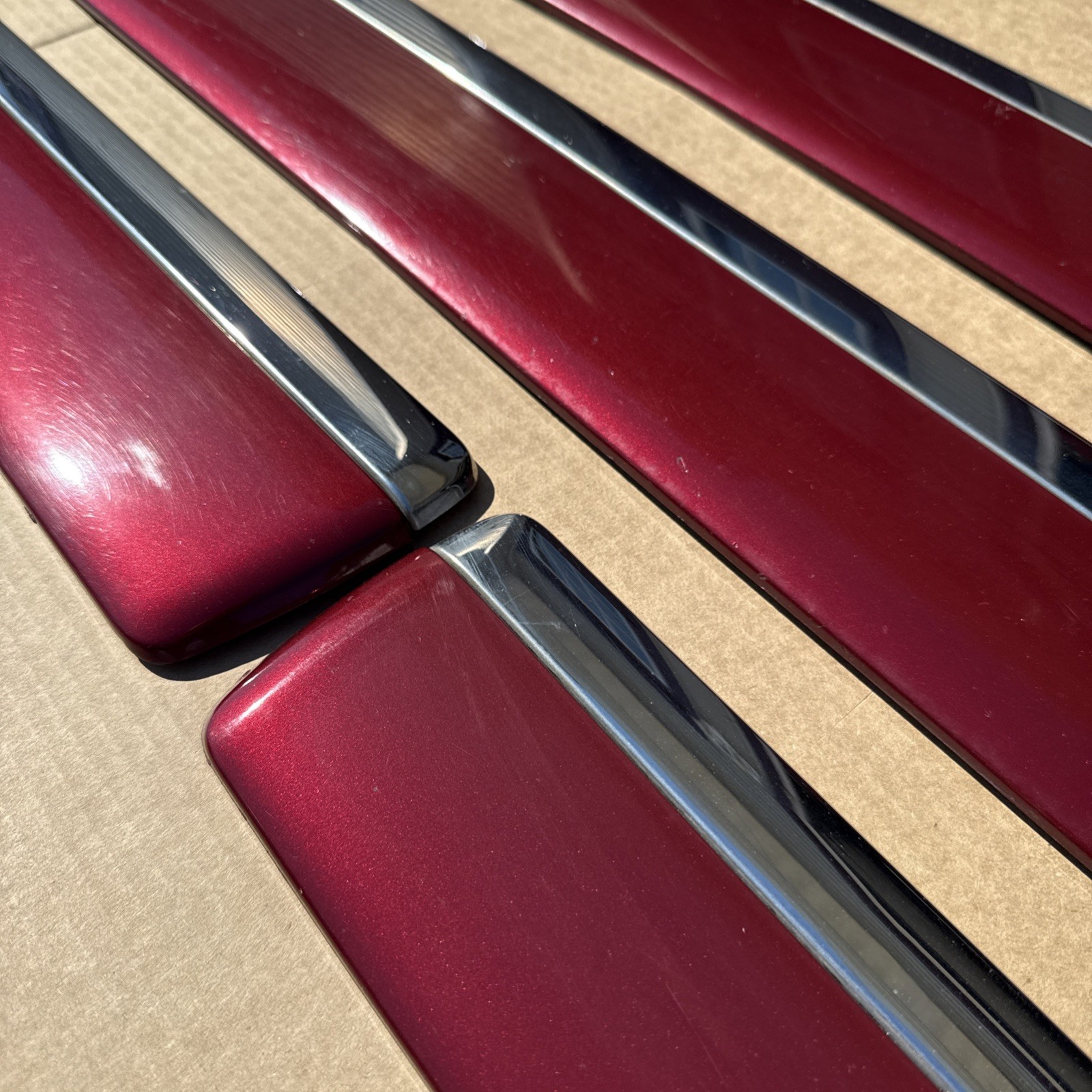 07-14 Tahoe Suburban Door Molding Trim Set Complete Front Rear 4 Pieces Red OEM
