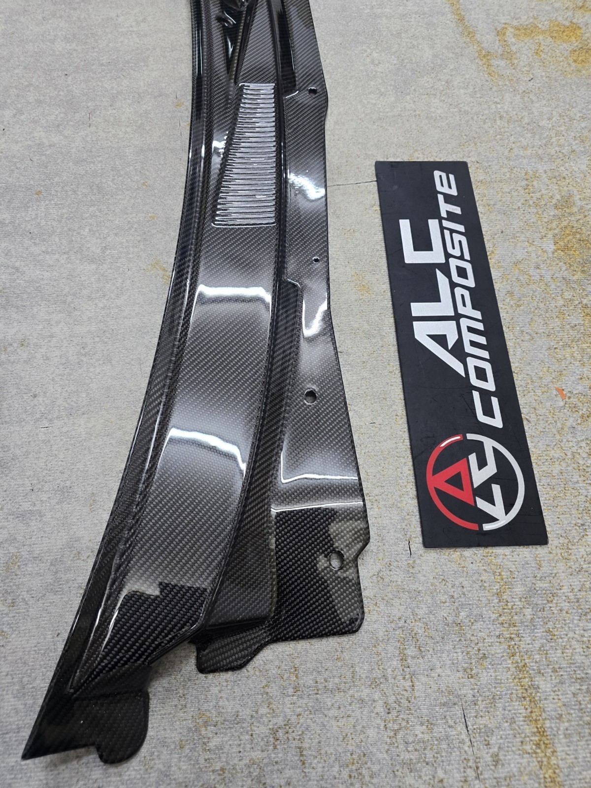 Fit for USDM LHD Nissan Silvia S15/S14/200sx Dry Carbon Wiper Cowl