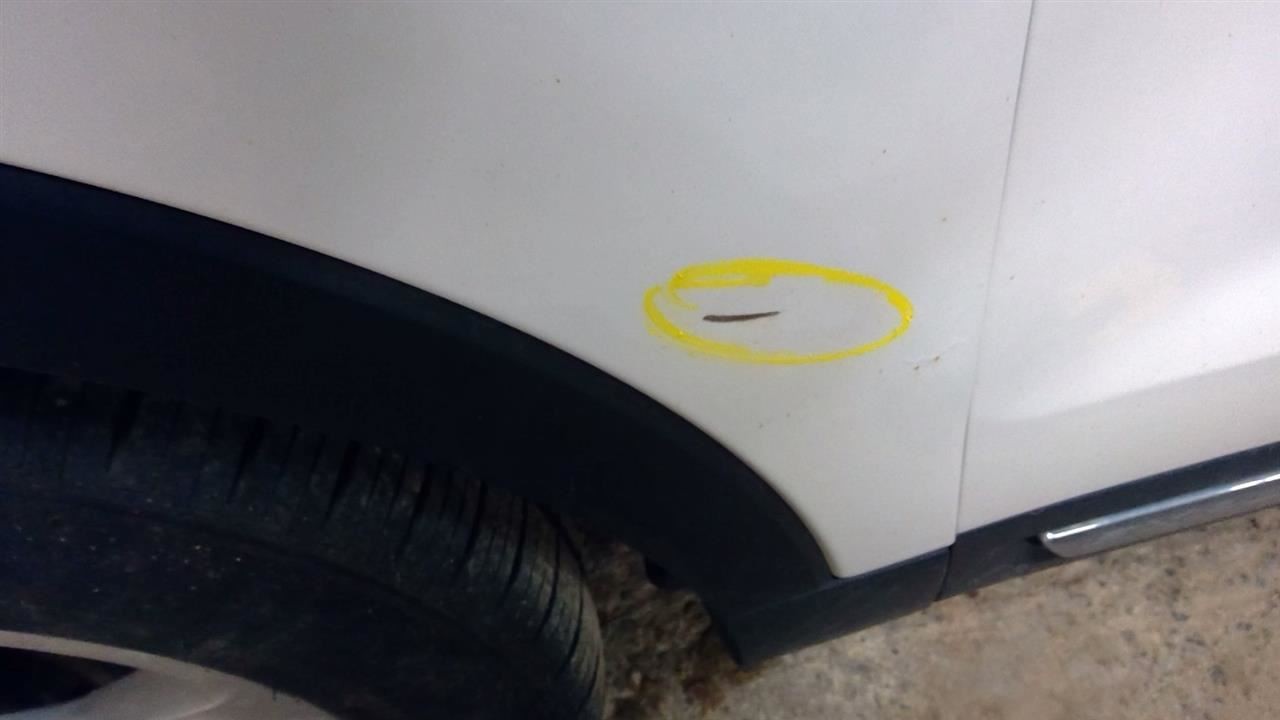 *LOCAL PICKUP ONLY* UG White Driver Left Fender Fits 16-19 EXPLORER 10302554