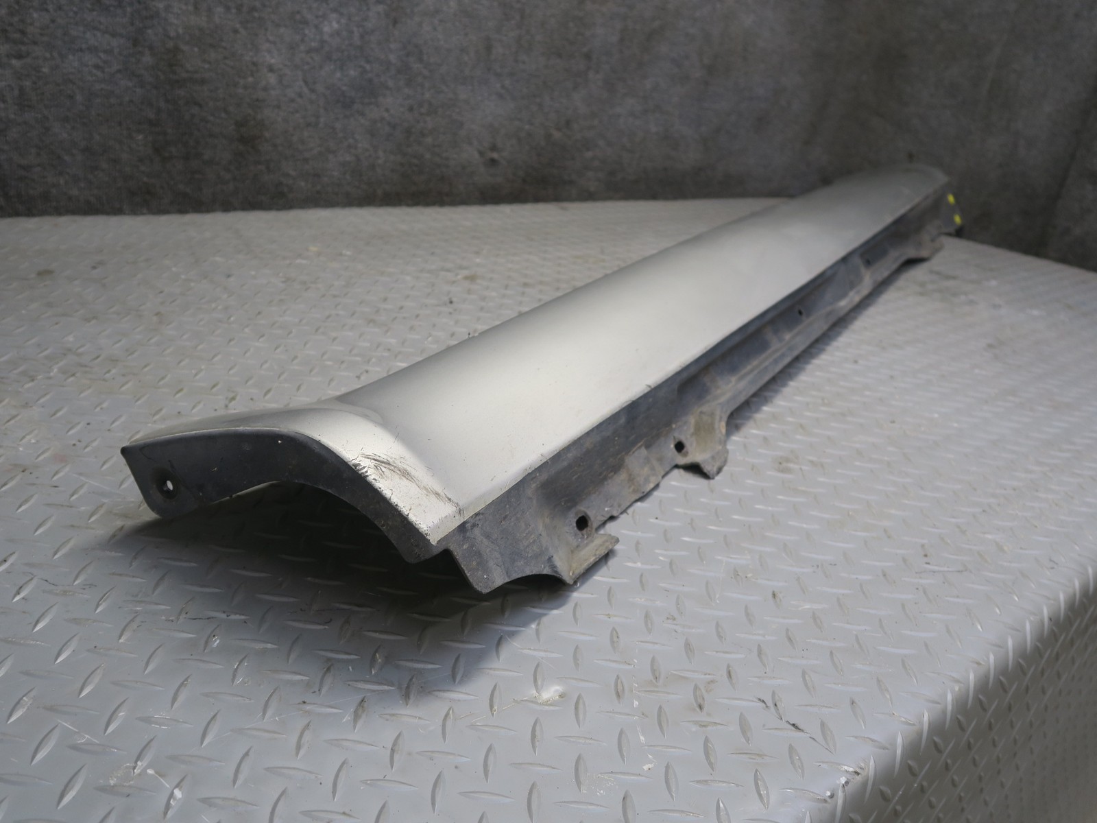 02-05 LEXUS Z40 SC430 SET OF 2 LEFT & RIGHT SIDE SKIRT ROCKER PANEL SILVER OEM