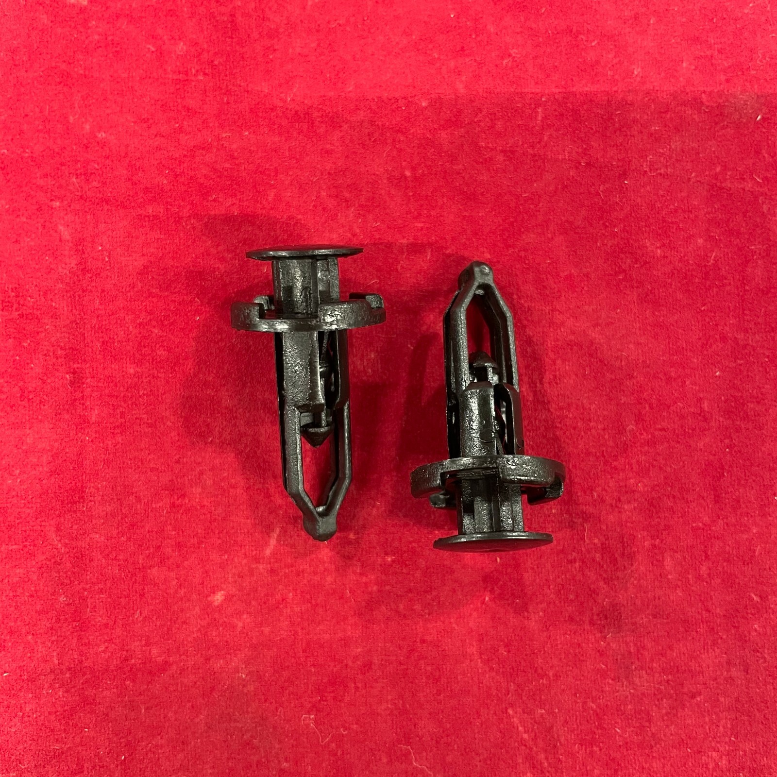 Set of 25: OE Spec Fastener Rivet Retainer Push Clips for Toyota 52161-02020