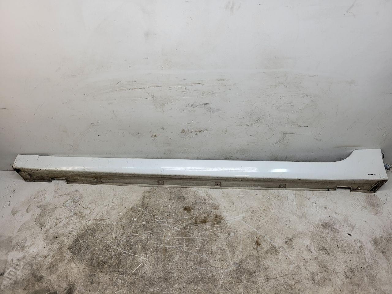 2015 2016 2017 Hyundai Sonata SE Left Driver Rocker Molding 87751-C2000 White