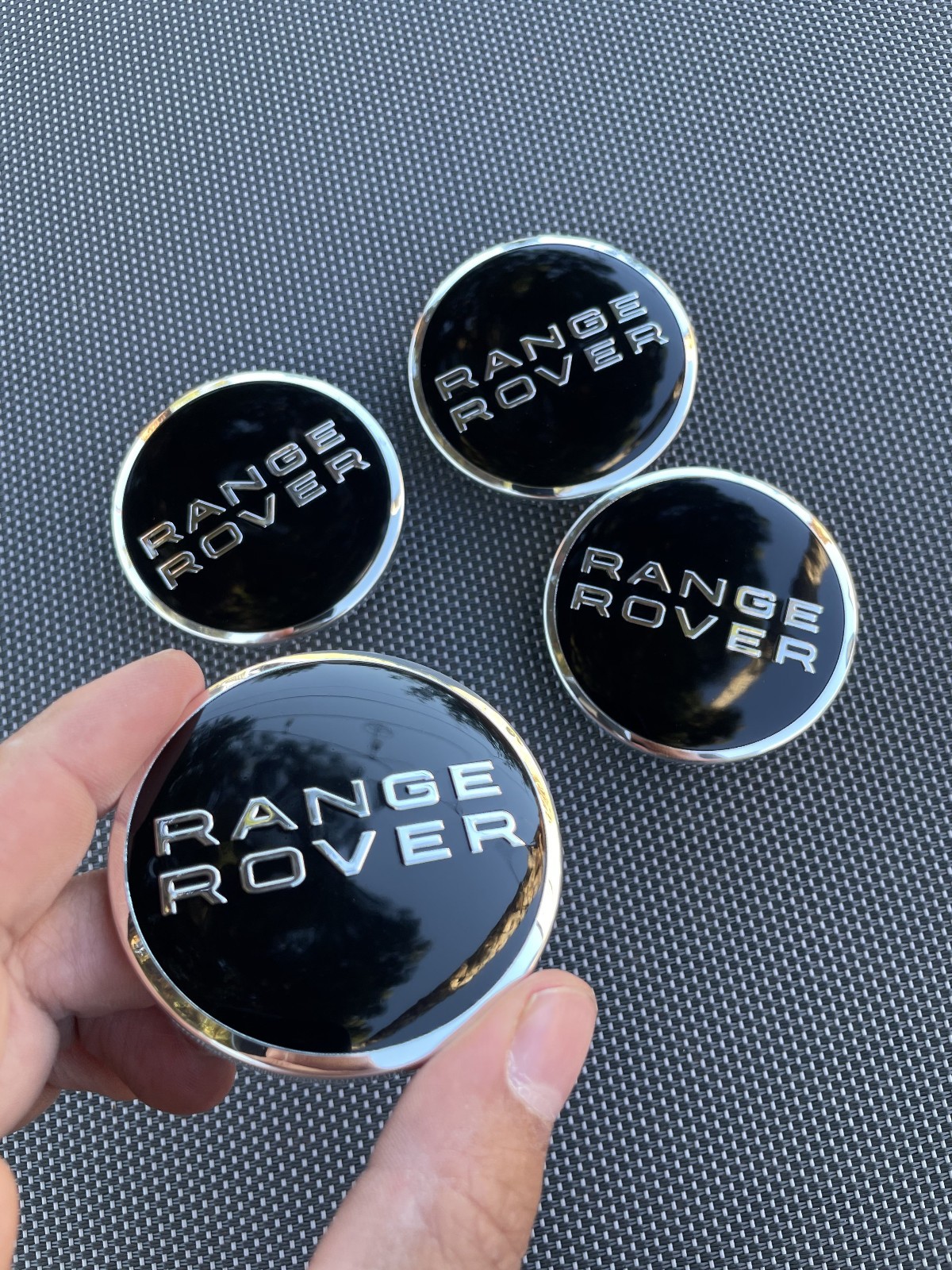 4x, Set of Range / Land Rover Wheel Center Hub Caps, HSE Land Rover Center