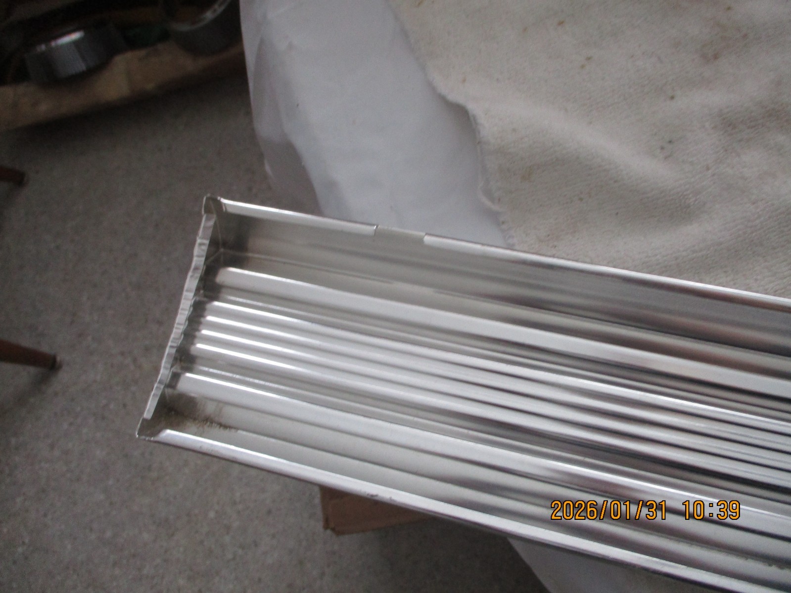 NOS 1970S FORDS PICKUP RUCKS BODY SIDE MOULDING; MEASURES 40 INCHES X 4 IN. WIDE