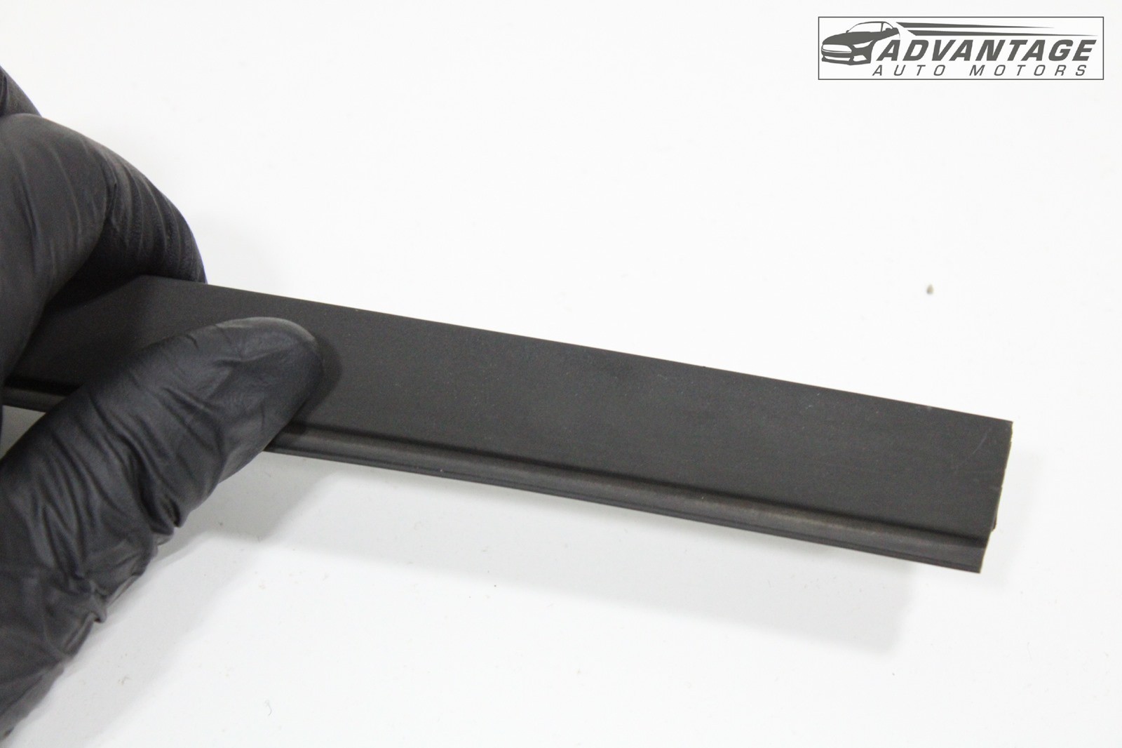 2011-2021 JEEP GRAND CHEROKEE LEFT DRIVER SIDE ROOF DRIP SEAL MOLDING OEM