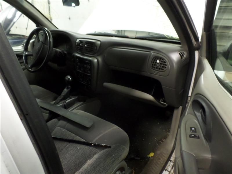 TRAILBLAZ 2003 Rocker Panel Moulding 9862187