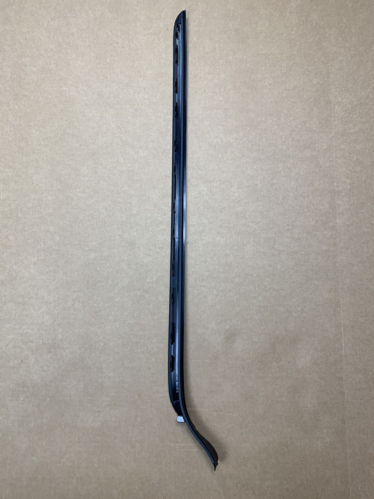 2020 to 23 Palisade Front Windshield Pillar Molding Left Driver Side Outer Glass