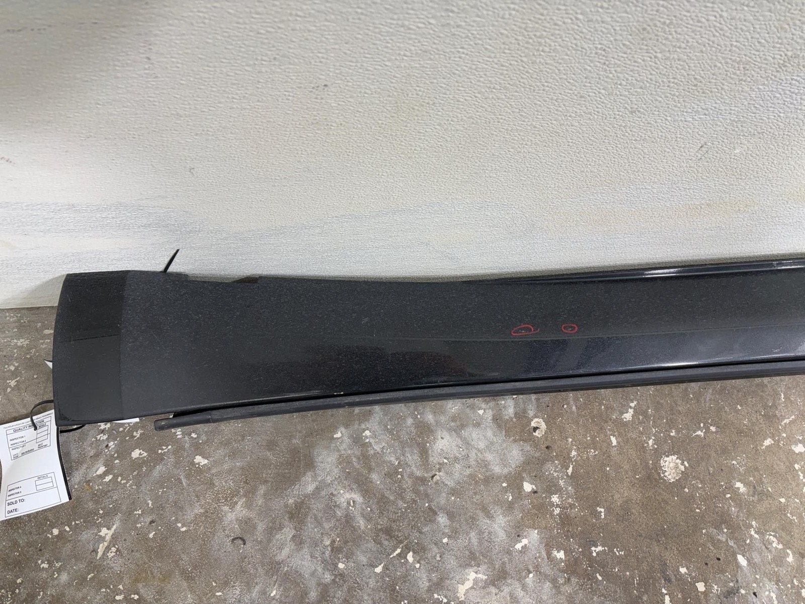 2018-2024 Buick Enclave Left Rocker Panel Moulding OEM