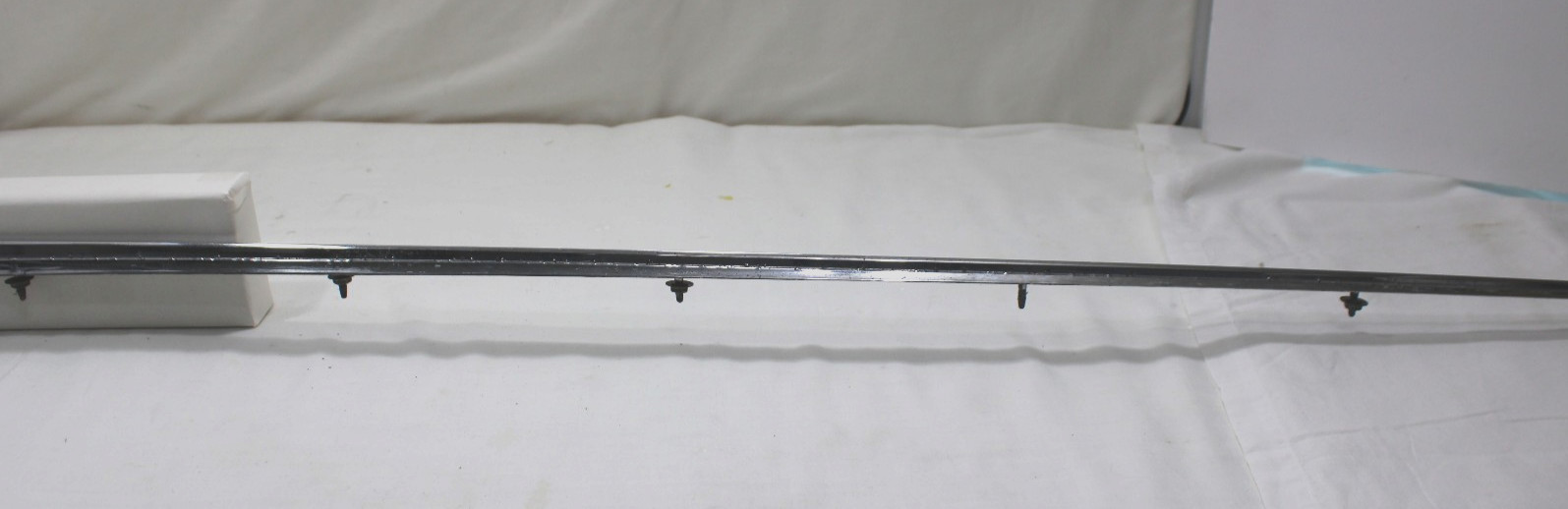 1967 BUICK SKYLARK FRONT CENTER HOOD SPEAR ORNAMENT