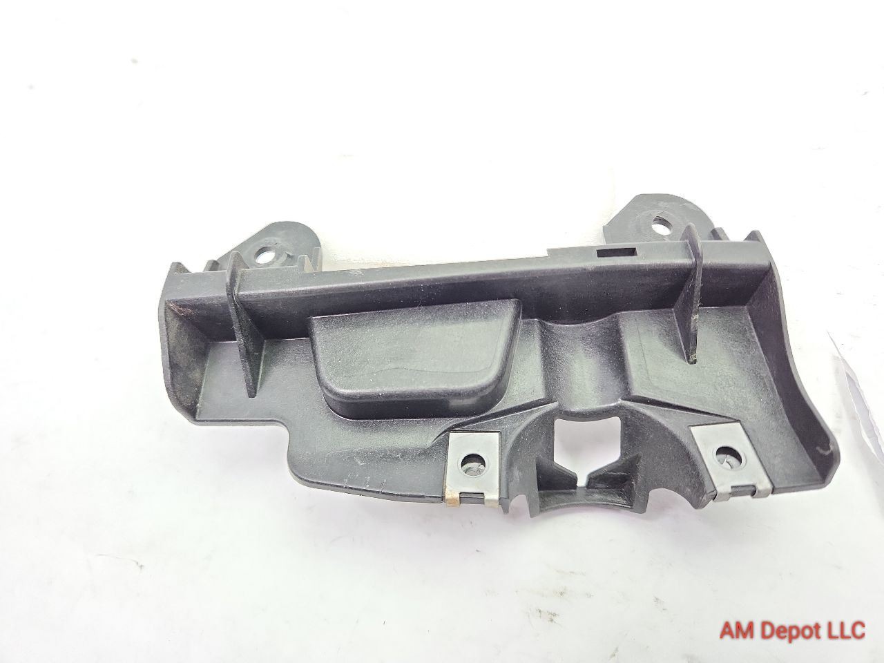 2009 BMW 135i 128i E82 E88 Right Headlight Spray Nozzle Bracket Holder 7836704