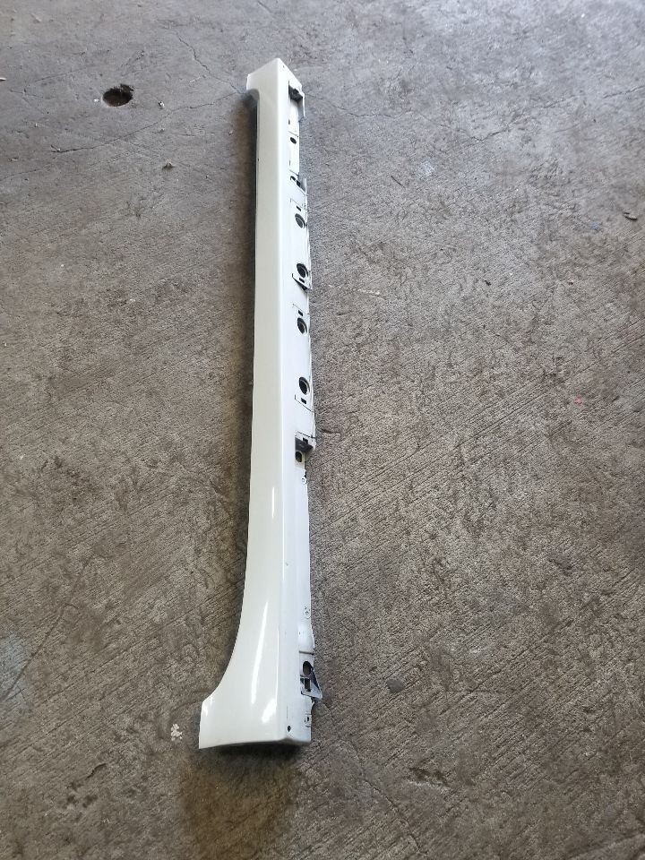10 11 12 13 14 15 TOYOTA PRIUS PASSENGER RIGHT ROCKER PANEL MOULDING OEM