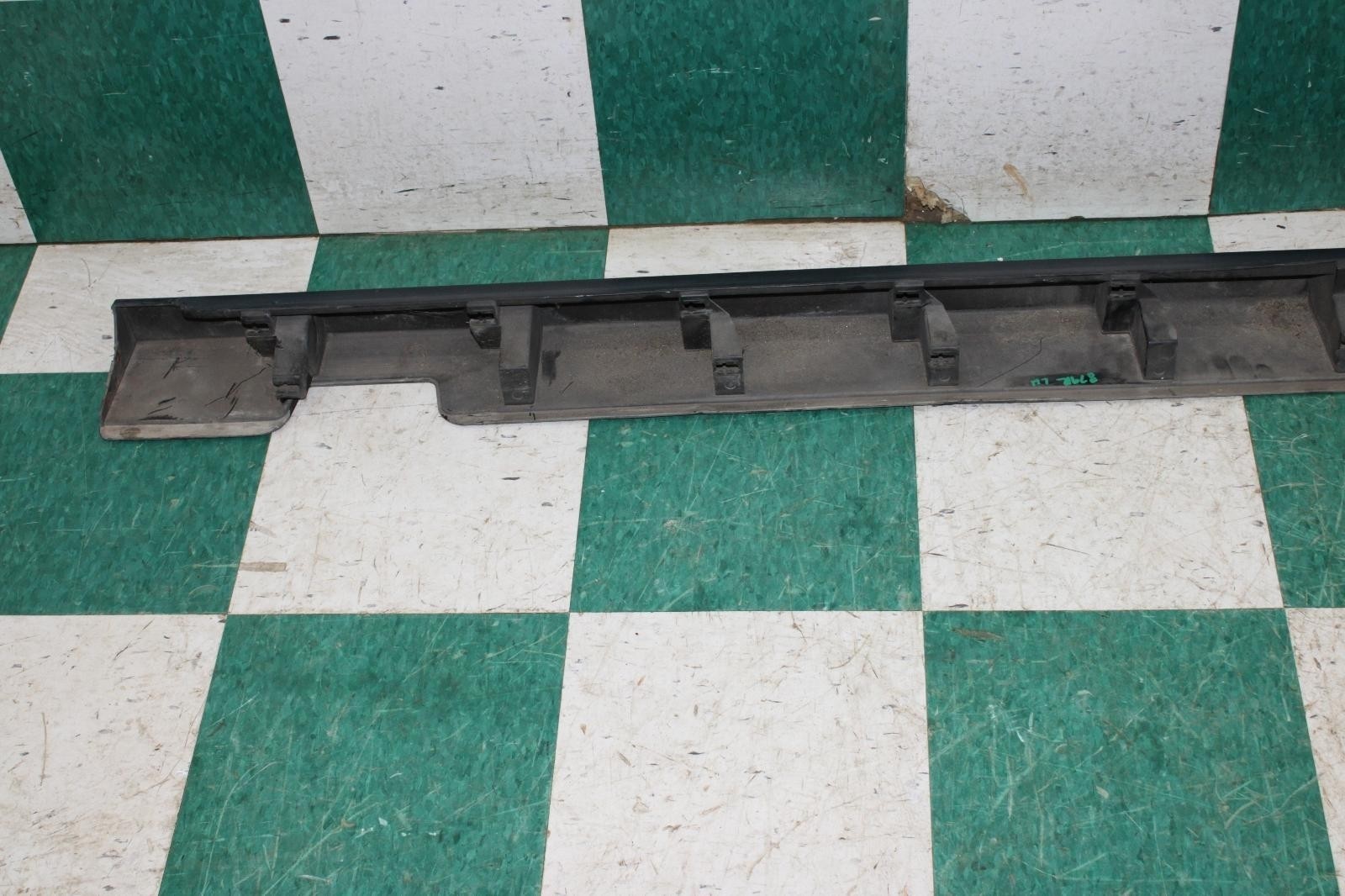 11-17 Odyssey Black Driver Left LH Side Skirt Rocker Molding Unit Factory OEM OE