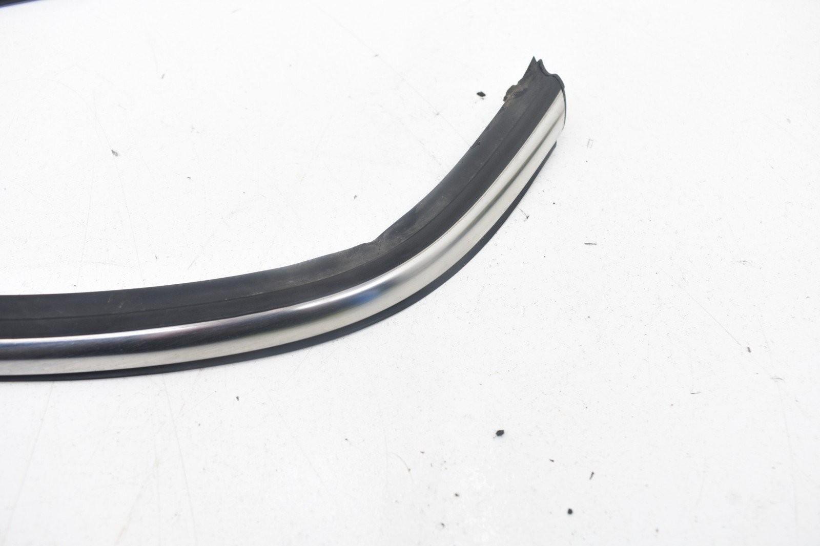 2006 Mini Cooper S R53 Front Windshield Lower Chrome Trim Set Pair OEM KW84