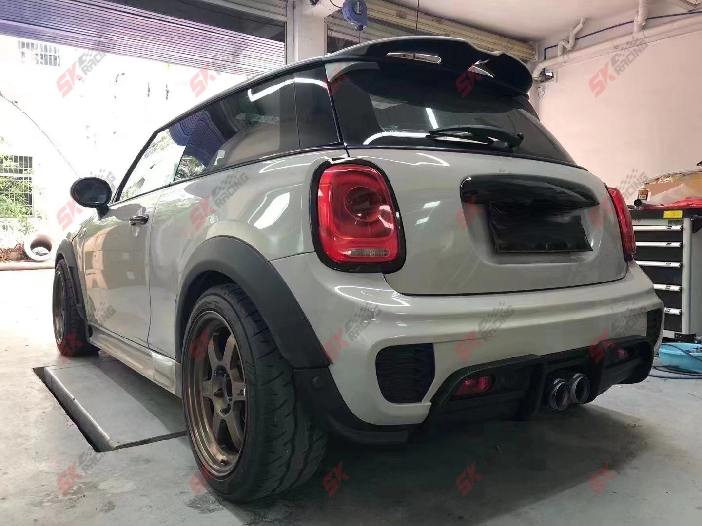 Carbon Fiber/Unpainted Side Fender Flare Wheel Arch Cover Fits Mini Cooper F56