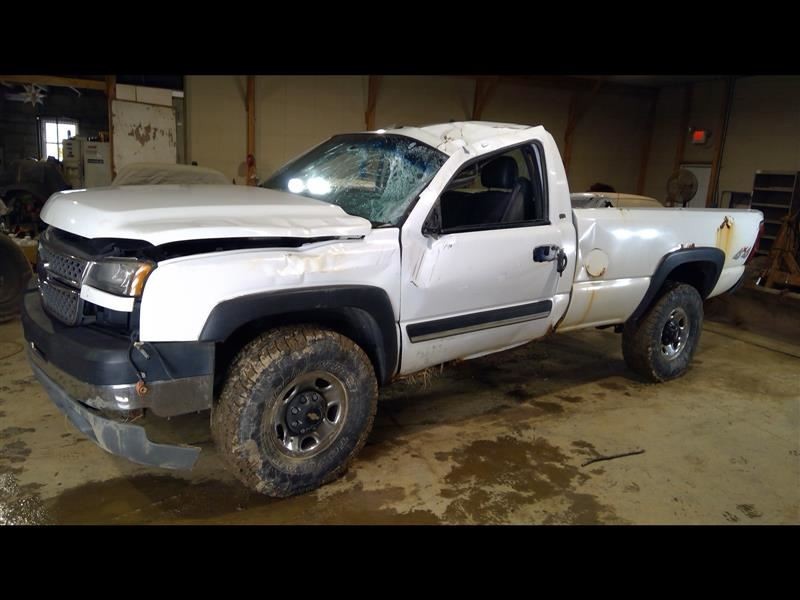 SILVRDO25 2005 Fender Moulding Driver Rear Black Text. 352471