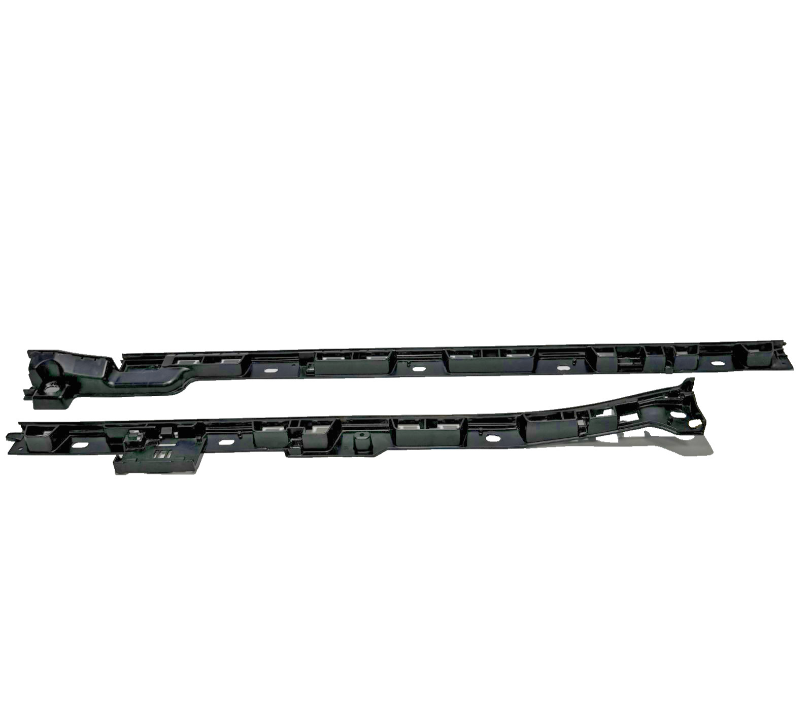 📌 2015-2026 PORSCHE MACAN LEFT SIDE SKIRT ROCKER PANEL BRACKET SET OF 2 OEM