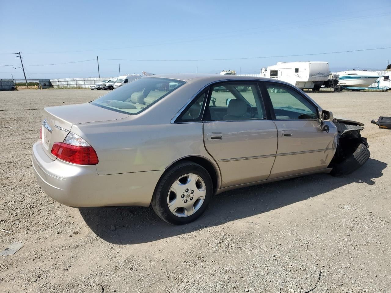 2000 2001 2002 2003 2004 TOYOTA AVALON TRUNK FINISH PANEL CHROME TRIM 7680107010
