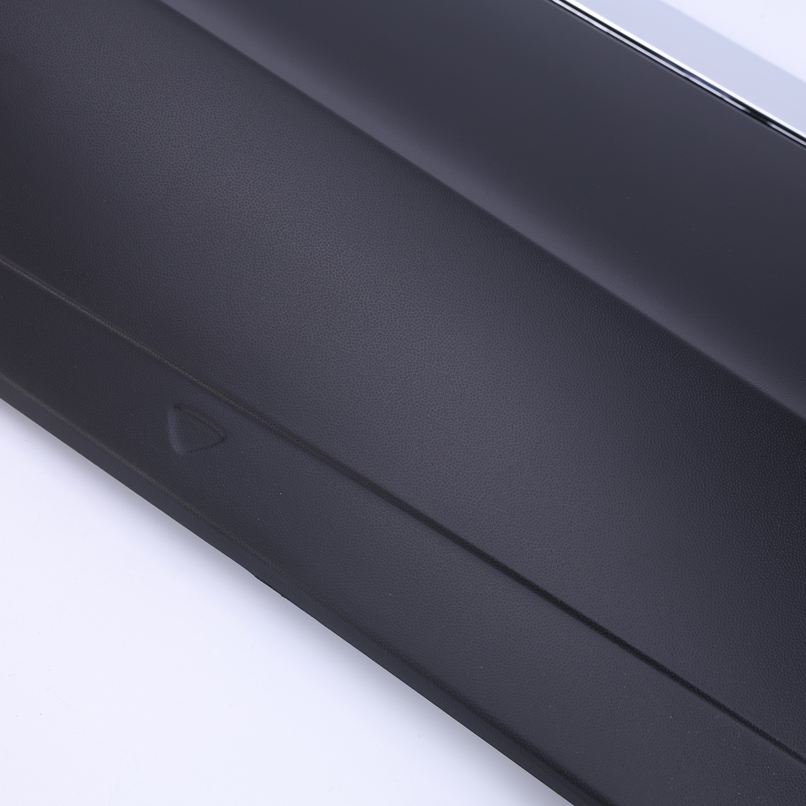 New Rear Door Molding Trim Left Driver Side for Volkswagen Tiguan 2018 2019-2021
